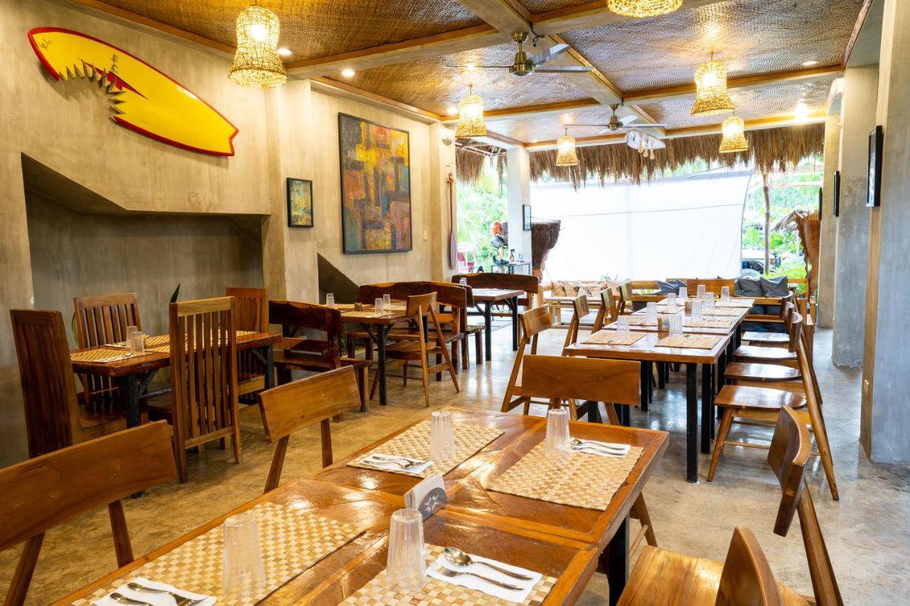 Haole Surf Hostel 卢纳将军城 外观 照片